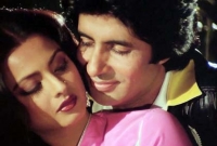 অমিতাভ-রেখার সম্পর্ক নিয়ে বিস্ফোরক দাবি!