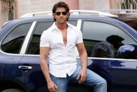 বিপিএল উদ্বোধনীতে ঢাকা কাঁপাতে আসছেন হৃত্বিক