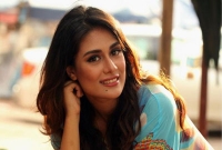 শুভর পর এবার ভ্রমর ছাড়লেন শায়লা