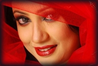 আড়াল ছেড়ে প্রকাশ্যে এলেন আঁচল