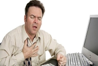 একা থাকাবস্থায় হার্ট অ্যাটাক হলে দ্রুত এই ৪টি কাজ করুন