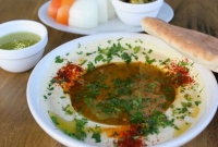 যেখানে ইহুদি-মুসলিম একসঙ্গে খেলেই ৫০% ডিসকাউন্ট