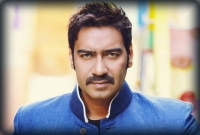 হিমশিম খাচ্ছেন অজয়! হিমশিম খাচ্ছেন অজয়!
