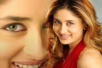 পাকিস্তানের নায়িকা হচ্ছেন করিনা পাকিস্তানের নায়িকা হচ্ছেন করিনা
