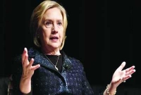 প্রশ্নবাণে জর্জরিত হিলারি ক্লিনটন