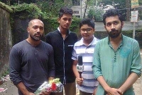  জন কবির আসলেন ,গল্প করলেন সাহস যোগালেন