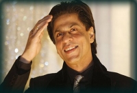 এক সাথে ৩ছবি বানাবেন শাহরুখ