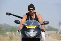 'ধুম ফোর' কাঁপাতে আসছেন বাহুবলীর প্রভাস!