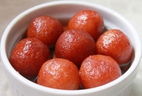 আলু ভর্তা দিয়ে সুস্বাদু মিষ্টি তৈরির ঘরোয়া পদ্ধতি