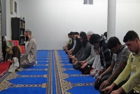 জানেন কি, সুন্নত পড়া অবস্থায় জামায়াত শুরু হয়ে গেলে কি করতে হবে?