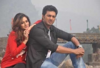 নুসরাতকে নিয়ে পালাচ্ছিলেন দেব!