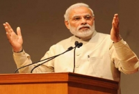 সোনা ঘরে পড়ে আছে বলেই দেশ গরিব: মোদি