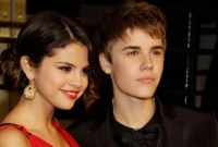 সেলেনাকে চিরকাল ভালোবেসে যাবেন জাস্টিন বিবার সেলেনাকে চিরকাল ভালোবেসে যাবেন জাস্টিন বিবার