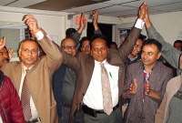 মার্কিনিদের সঙ্গে লড়াই করে পাঁচ বাংলাদেশির ঐতিহাসিক জয়