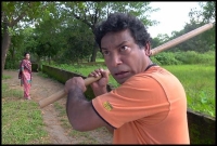 মোশারফের সাথে রওনকের লড়াই