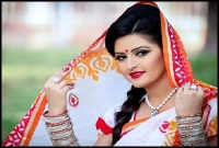 মহুয়া সুন্দরী হয়ে উচ্ছ্বসিত পরীমনি মহুয়া সুন্দরী হয়ে উচ্ছ্বসিত পরীমনি