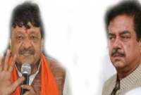 হাতি চালে বাজার, কুত্তা ভাউকে হাজার : বিজয়ভার্গ্যের 