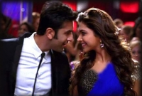 রণবীর-দীপিকার ‘তামাশা’য় কাঁচি