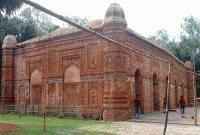 গৌরবময় মুসলিম স্থাপত্য ঐতিহাসিক বাঘা শাহী মসজিদ