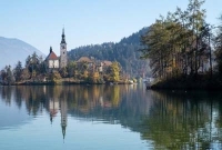 স্বপ্নের মতো, কিন্তু বাস্তব