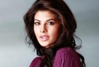 নতুন প্রেমে জ্যাকুলিন নতুন প্রেমে জ্যাকুলিন