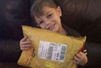 জমানো অর্থ মসজিদে দান করে বিশ্ব মিডিয়ায় ৭ বছরের শিশু জ্যাক