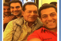 বাবার ৮০তম জন্মদিনে যা বললেন তিন খান