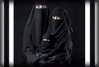 বোরখা পরলেই এক লাখ!