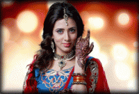 ভারতীয় নায়ক-নায়িকাদের প্রশংসায় মিম