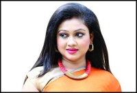 মীমের পক্ষে আর সম্ভব হচ্ছে না