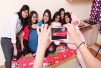    গার্লস হোস্টেলের অজানা ১০ গোপন কথা