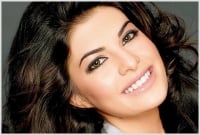 ভয়ে থাকেন জ্যাকুলিন!