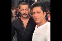  বিগ বসের সেটে শাহরুখ-সালমান