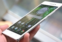 ৫ বছরের মধ্যে মৃত্যু ঘটবে স্মার্টফোনের!