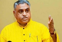 অনেক সদস্যই গো-মাংস খান : মনমোহন বৈদ্য