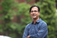 সড়ক দুর্ঘটনায় অল্পের জন্য প্রাণে বাঁচলেন কণ্ঠশিল্পী আসিফ