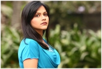 ‘গণকবর’ থেকে ‘শিউলি কথা’