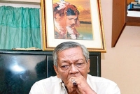 ‘ক্যান্সার দাদু’র করুণ জীবনী শাহজাহান-মমতাজকেও হার মানাবে