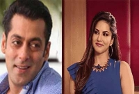 সানির সঙ্গে পারলেন না সালমান খান