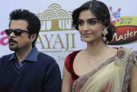 সোনম অভিনেত্রী হোক, চাননি অনিল কাপুর