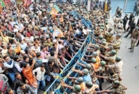 পথে নেমে মার খেলো বিজেপি