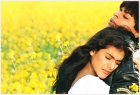 ব্রিটেনে শাহরুখ-কাজল সেরা জুটি নির্বাচিত