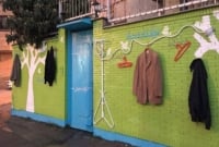 শীতার্তদের জন্য ‘মহানুভবতার’  দেয়াল