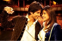 প্রিয়াঙ্কার প্রশংসায় পঞ্চমুখ শহীদ