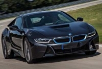 যুবককে হাইজাক করে বিএমডব্লিউ গাড়িতে ৩ তরুণীর চম্পট!