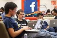 ফেসবুকে চাকরি পেতে যা যা লাগে