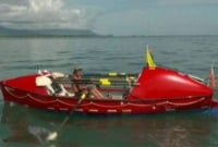 একা নৌকা চালিয়ে প্রশান্ত মহাসাগর পাড়ি দিয়ে ইতিহাস সৃষ্টি একা নৌকা চালিয়ে প্রশান্ত মহাসাগর পাড়ি দিয়ে ইতিহাস সৃষ্টি