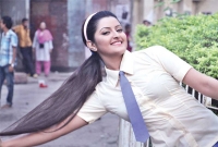 যে কারণে পুলিশ হতে চেয়েছিলেন পরীমণি