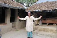 বাংলাদেশে রান্নাঘর আর খাবার ঘর ভারতে!