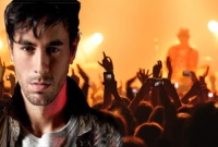 মঞ্চে গায়কের সঙ্গে তরুণীদের কাণ্ডে শ্রীলঙ্কায় নিন্দার ঝড়